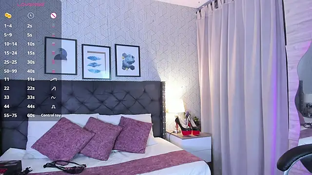 sophie__blare webcam