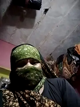 Hot_reeji8 webcam
