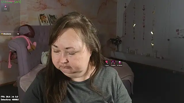 Eloisa_Eloy webcam