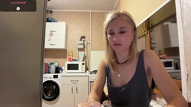 AngelJeni webcam