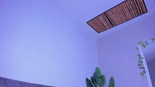 Alessrose webcam