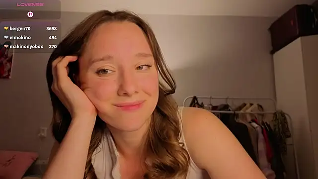 hunny_ines webcam