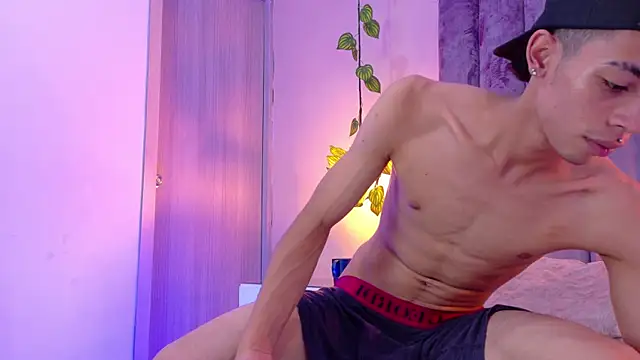 Liam__Mercury webcam