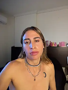 NicoleWilder webcam