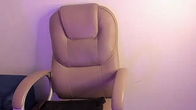 JadeZahar webcam