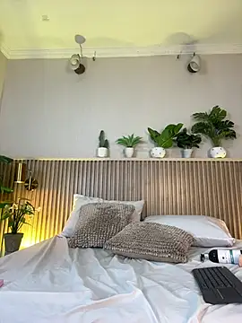 Lizz_Vega webcam