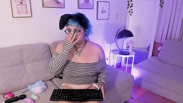 Blue_Cherry webcam