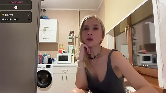 AngelJeni live webcam