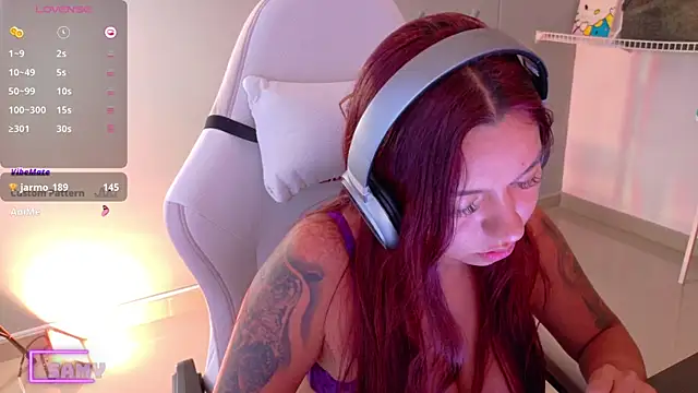 samantha_tattu webcam