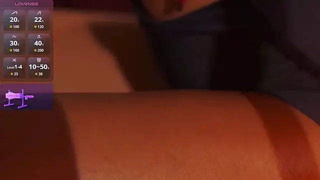 zia_cooper webcam