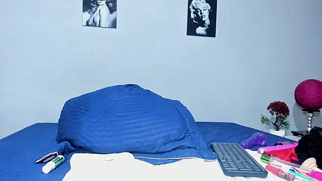 sexynova_93 webcam