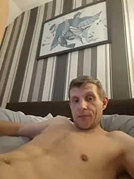 BigDmasked webcam
