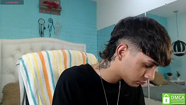 draxblade09 (M twink) - Make me horny jerking
