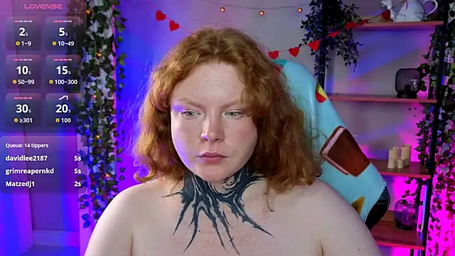 Cassie_xKiss live cam on StripChat