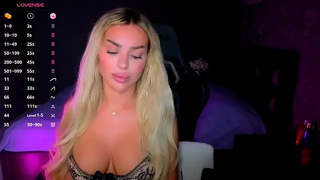 Ayla__Demir webcam