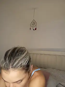 ASHLEY_BLAIR webcam