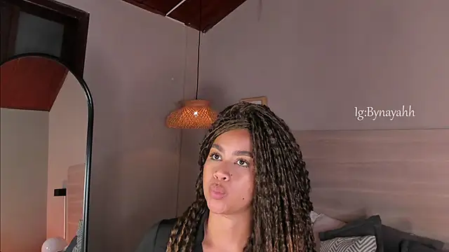 nayah__ webcam