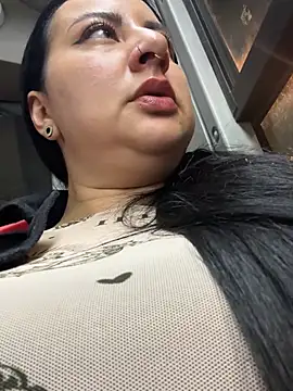 Abril_Luv webcam