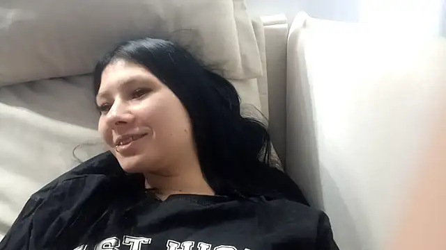 just__darling - Just__Darling's free webcam - UK Sex Cams