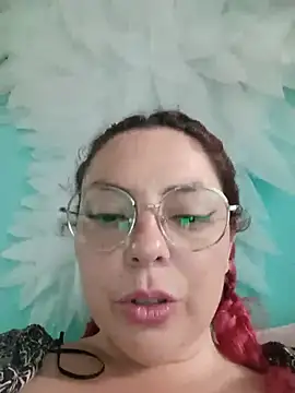 madelaine- webcam