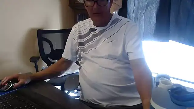 olderandwiser2 webcam