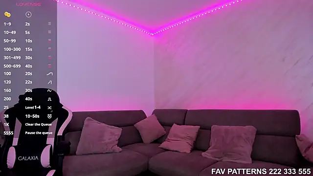 BabyyVenom webcam