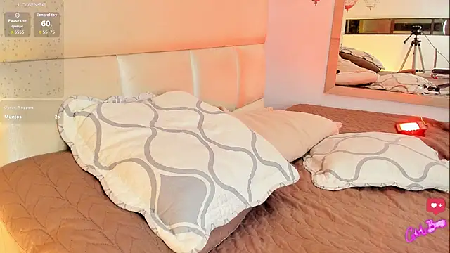 charlotsweett_ webcam