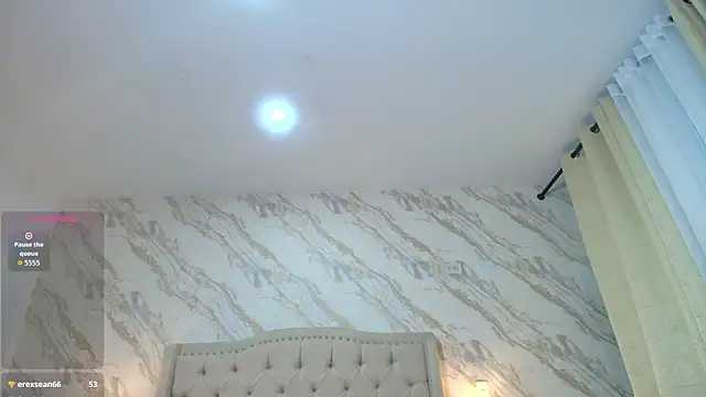 sofi_delight webcam