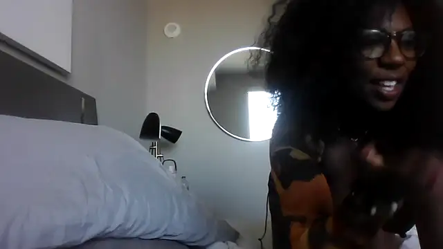 CyndyLouWho webcam