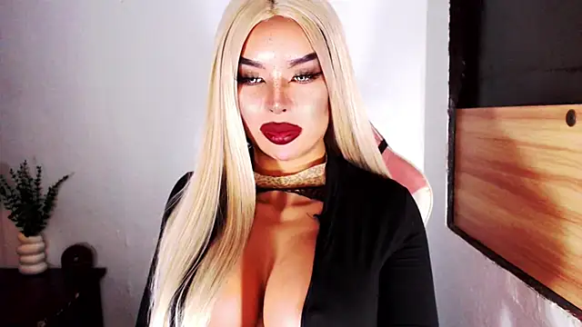 DominantxSheena webcam