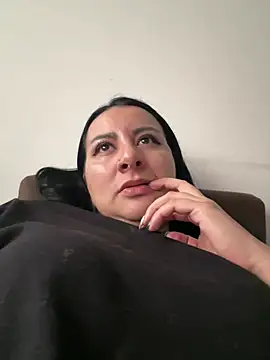 Abril_Luv webcam