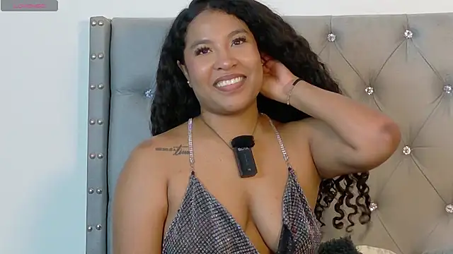 izzybelmonth12 webcam
