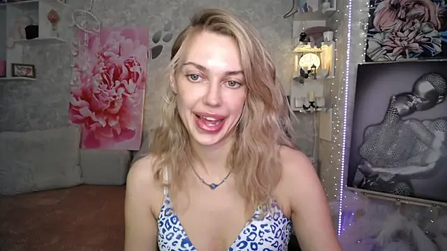 NickyAdamidi webcam