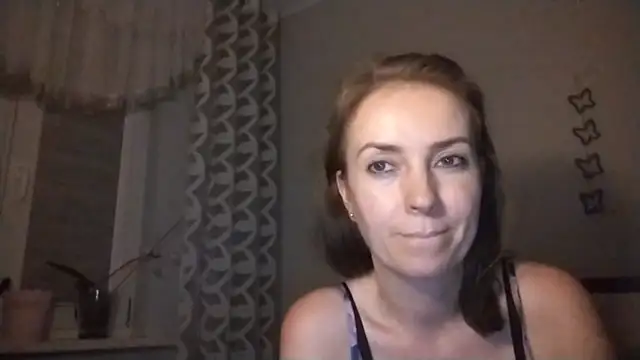 JenniferAlone webcam