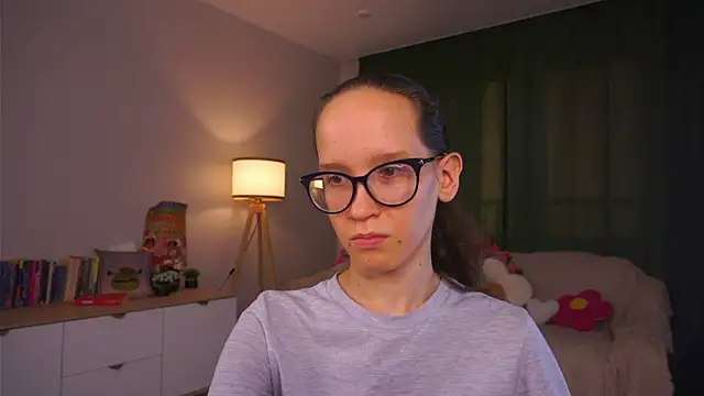 BettyBrowni webcam
