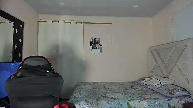 Toptony22 webcam