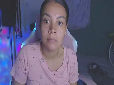 shayna_cute webcam