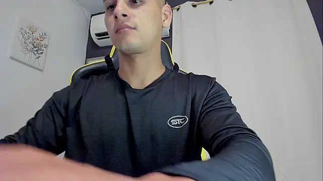 sexy_andres01 webcam
