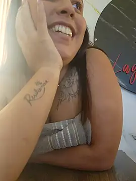 LizzRouse webcam