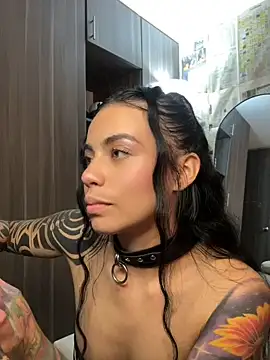 i_am_nina_ webcam