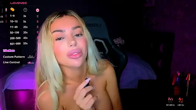 Ayla__Demir webcam