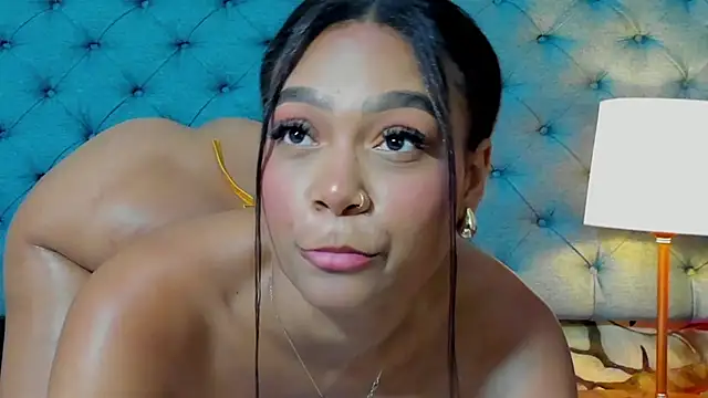 LiahGrey webcam