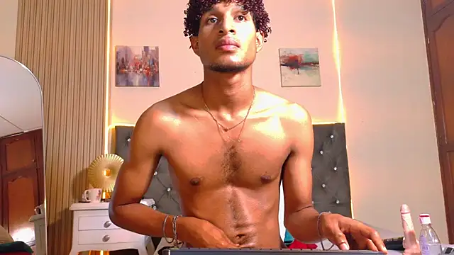 Alex_Bloom webcam
