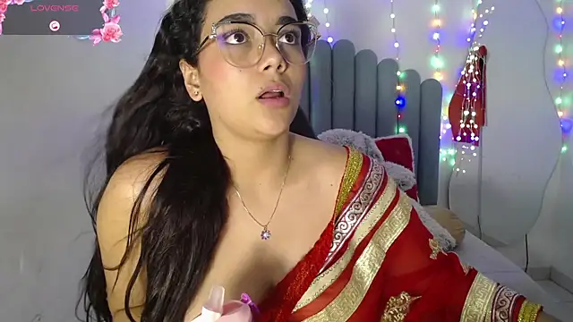 farah_samira webcam