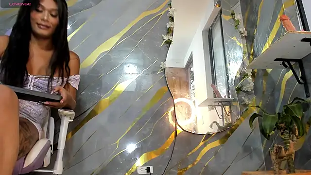 sofia_gold_ webcam