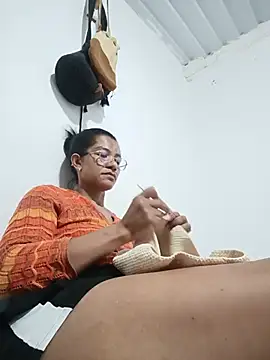 Bigassmommy_x webcam
