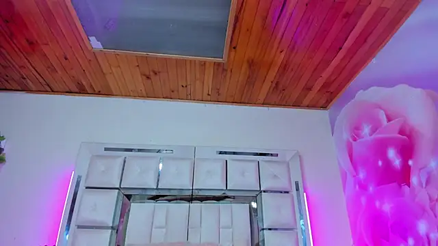 mia_peyton webcam