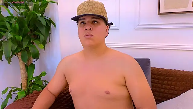 Naim_Bennetsex webcam