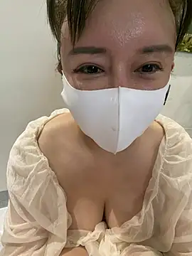 Mia-zhan webcam
