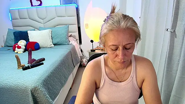 Naty_Stone webcam